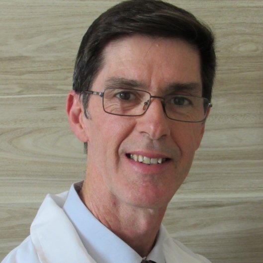 Dr. Francisco Novales