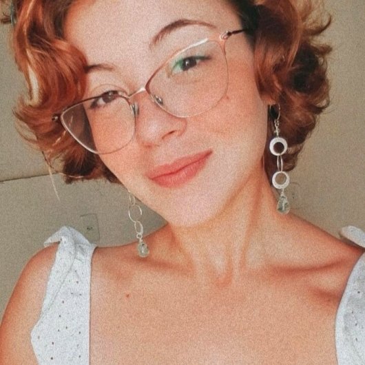 Prof. Débora Terra Moura