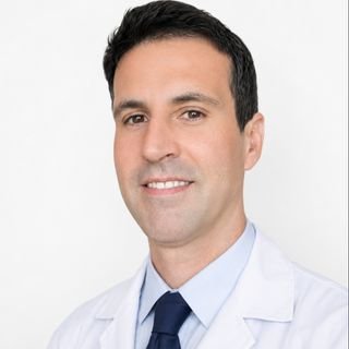 Dr. Leandro Tavares Flaiban