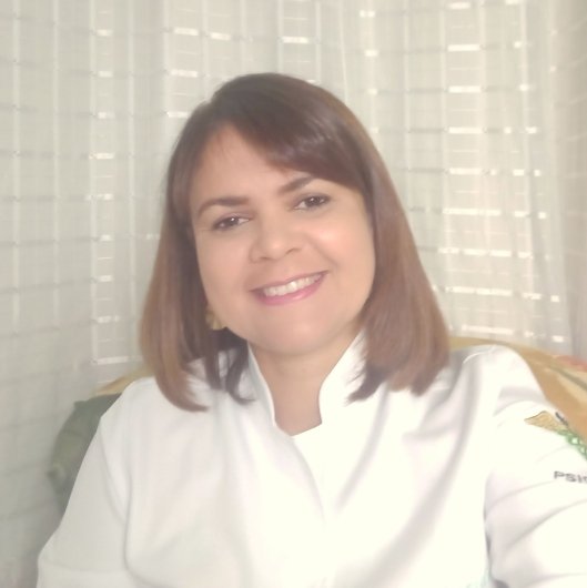 Dra. Viviane Almeida