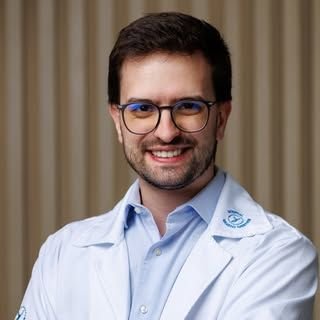 Dr. Gustavo Gomes Papi