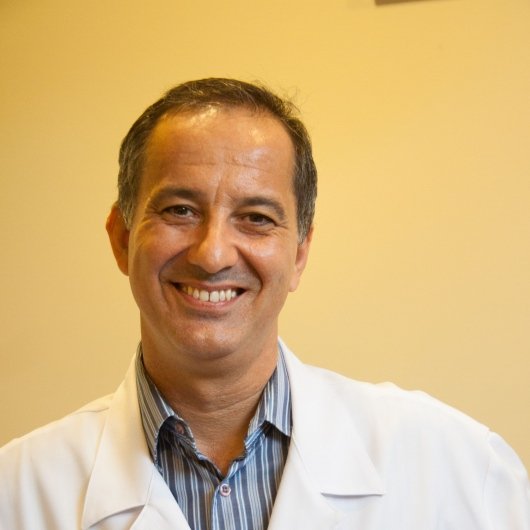 Dr. Adriano Maschion