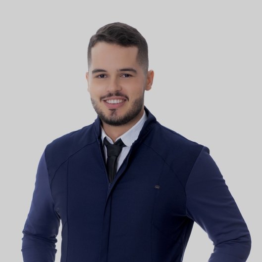 Dr. Ulisses Estevam