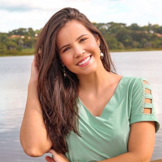 Thiscila Saraiva