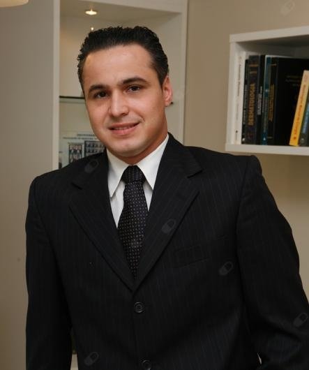 Dr. Adans Welley Trautwein