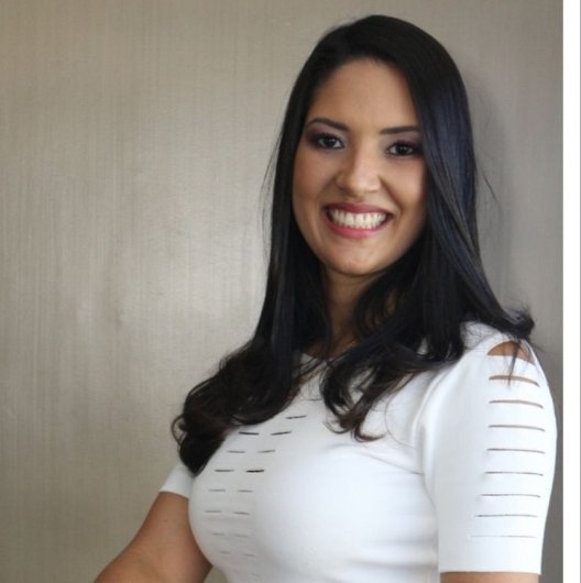 Dra. Cynthia Barros
