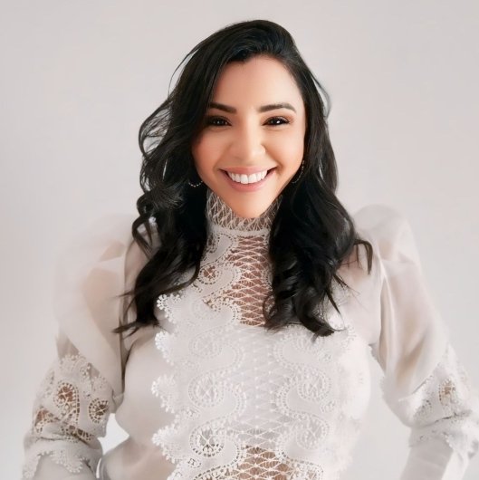 Dra. Janalice Carneiro