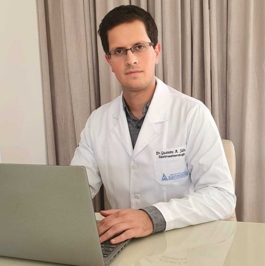 Dr. Gustavo Amaral Silva