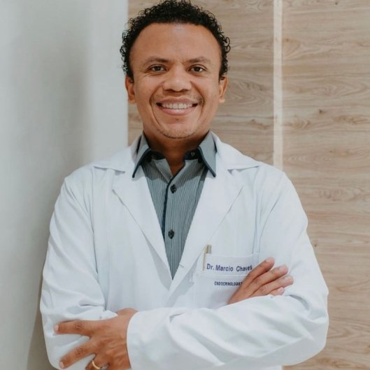 Dr. Marcio Chaves