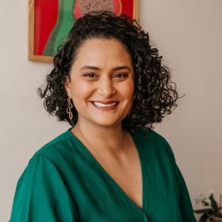 Dra. Carla Oliveira Vinhal