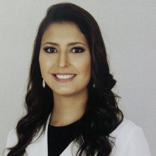 Dra. Amanda Cristina de Carvalho Miranda Capaz
