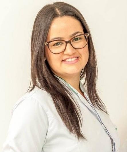 Dra. Aline Amorim