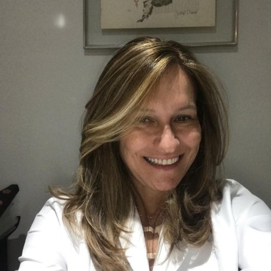 Dra. Maria Cristina Lucchezi