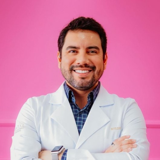 Dr. Wesley Timana