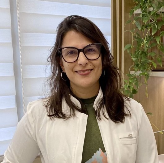 Dra. Deborah Matos Venâncio Brazil