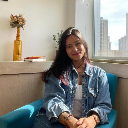 Dra. Amanda Caroline Bezerra