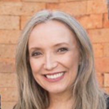 Dra. Renata Kahn