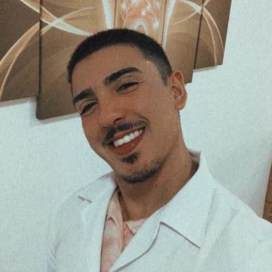 Dr. Mateus Camargo