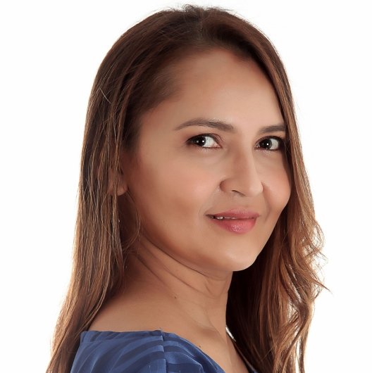 Dra. Dirany Leite Sacramento