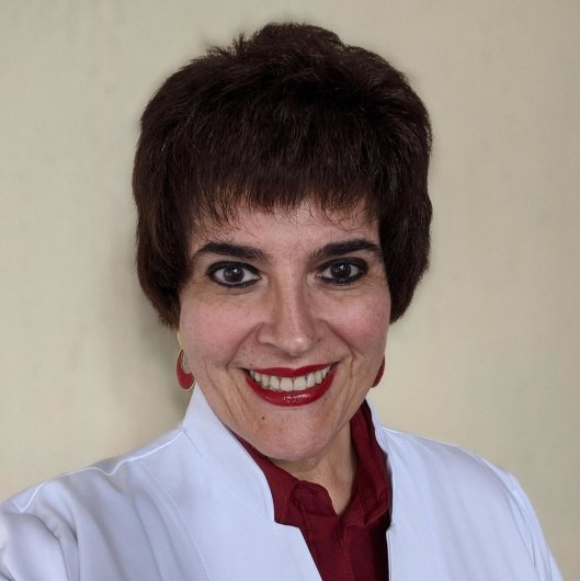 Dra. Glaura Lisboa