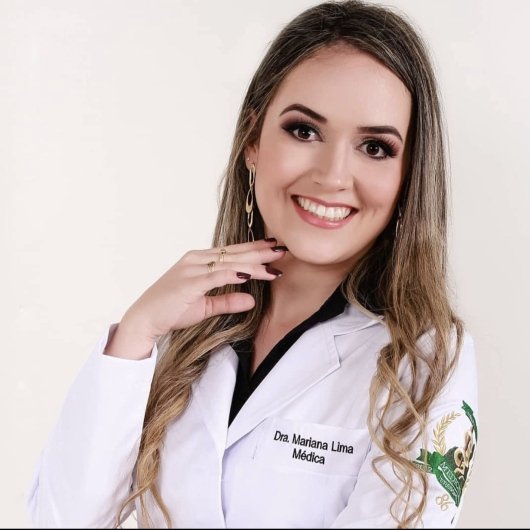 Dra. Mariana Lima