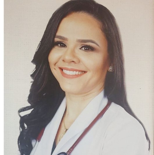 Dra. Daniela Ribeiro Gomes