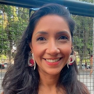 Dra. Sandra Cristina Santos
