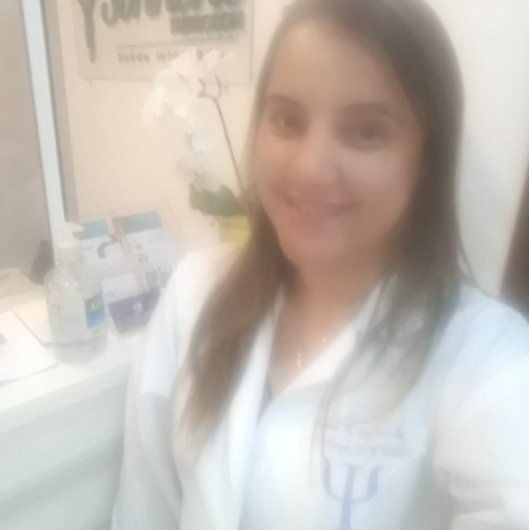 Crislaine Marques Alves Lacerda