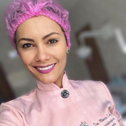 Dra. Mônica Ribeiro