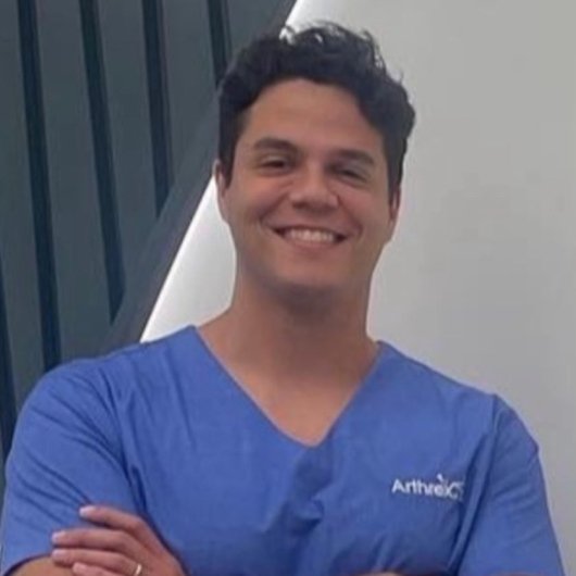 Dr. João Newton Penido Oliveira