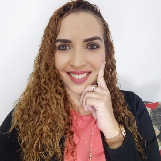 Thaís Lessa