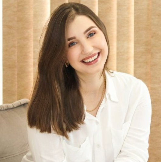 Dra. Aléxia Marcela Nasato