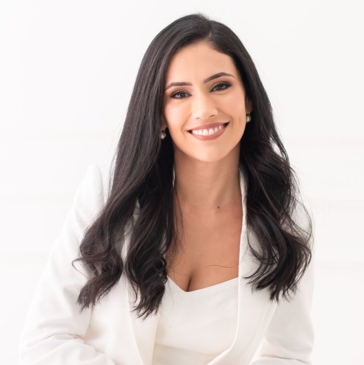 Dra. Aline Obeid