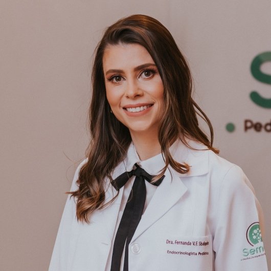 Dra. Fernanda Volpato França Sbalqueiro