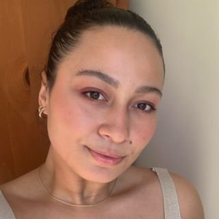Dra. Carla Danieli Santos