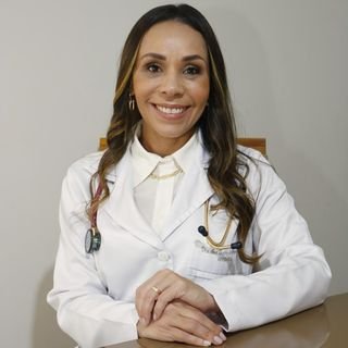 Ana Beatriz Amaral Oliveira