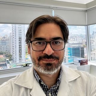 Dr. Bruno Mourão França
