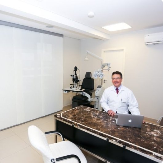 Dr. Humberto Cunha de Macedo