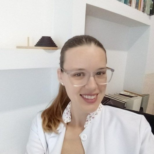 Aline Aparecida Bentlin Romolini