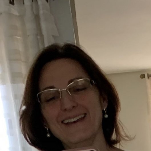 Dra. Marcia Mariano