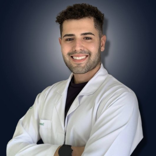 Dr. Samuel Martins