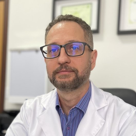 Dr. Fabio Bressan
