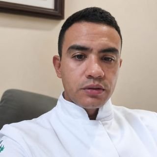 Dr. Roberto Lino