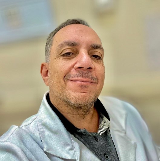 Dr. Renato Cesar Pimenta Da Silva