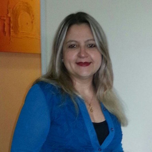 Renata de Campos Santana