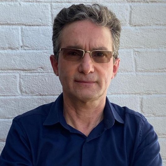 Dr. Renan Seligman