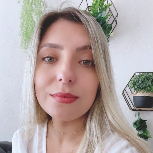 Fabíola Evelyn Santana