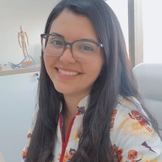 Dra. Clara Madureira