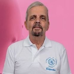 Dr. Adalberto Fernandes
