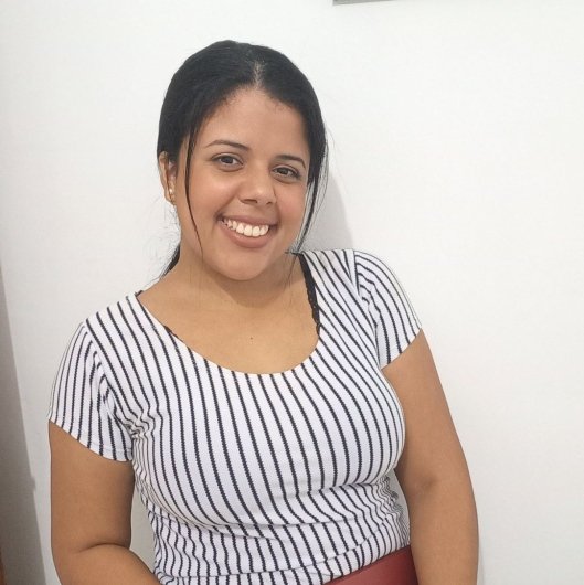 Dra. Julia Barbosa